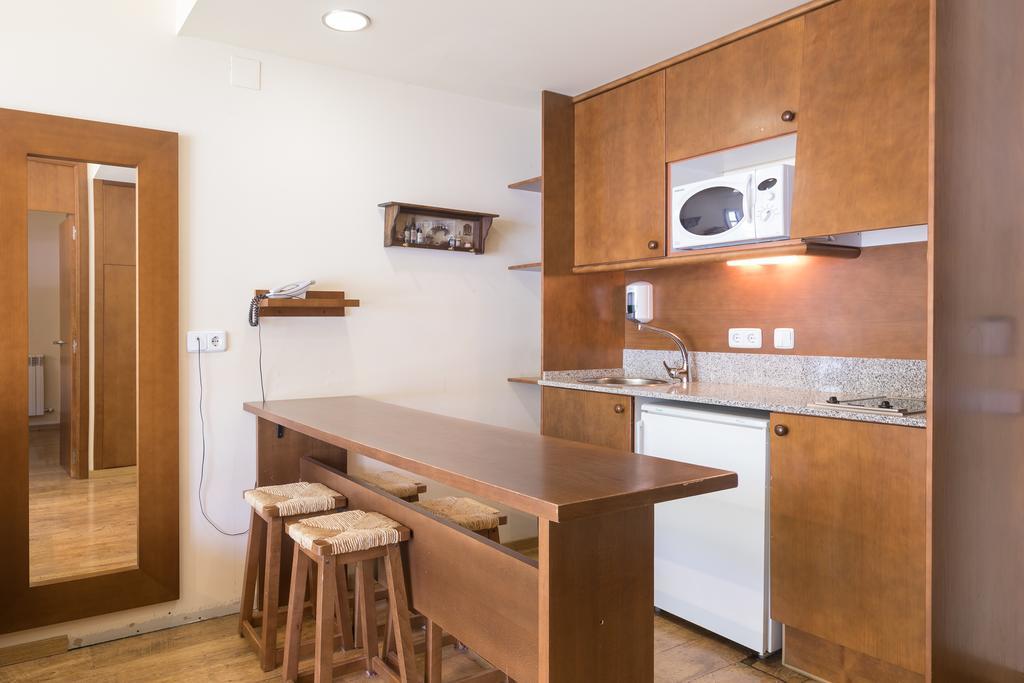 Aparthotel La Vall Blanca Vielha e Mijaran Exterior foto