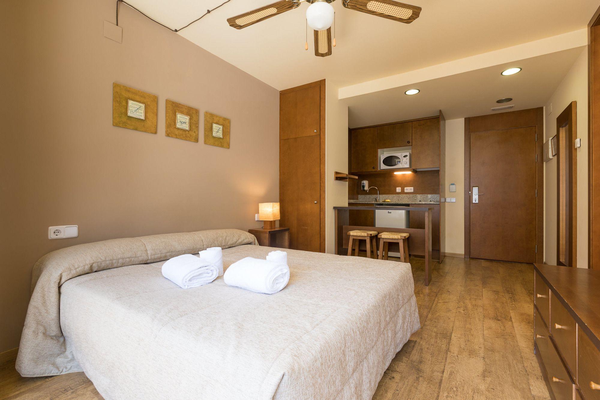 Aparthotel La Vall Blanca Vielha e Mijaran Exterior foto