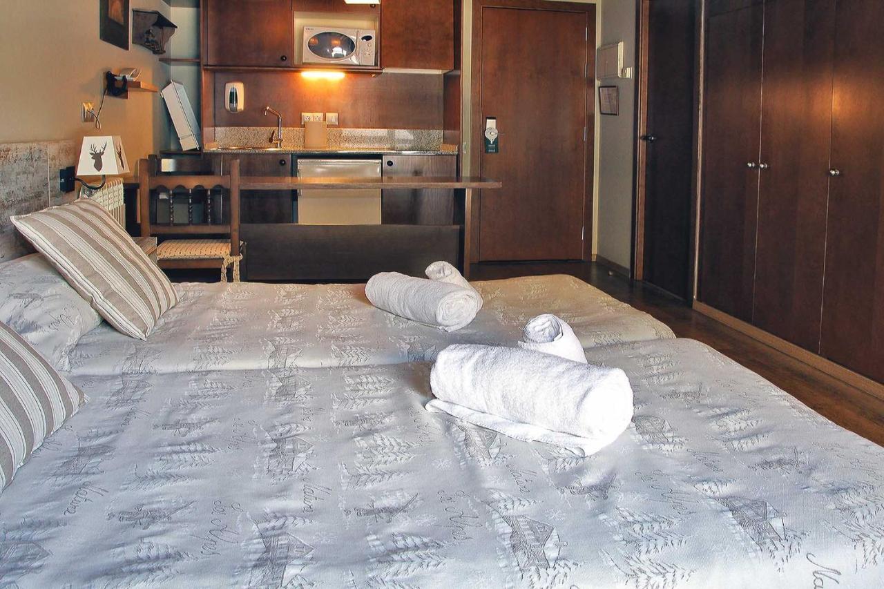 Aparthotel La Vall Blanca Vielha e Mijaran Exterior foto