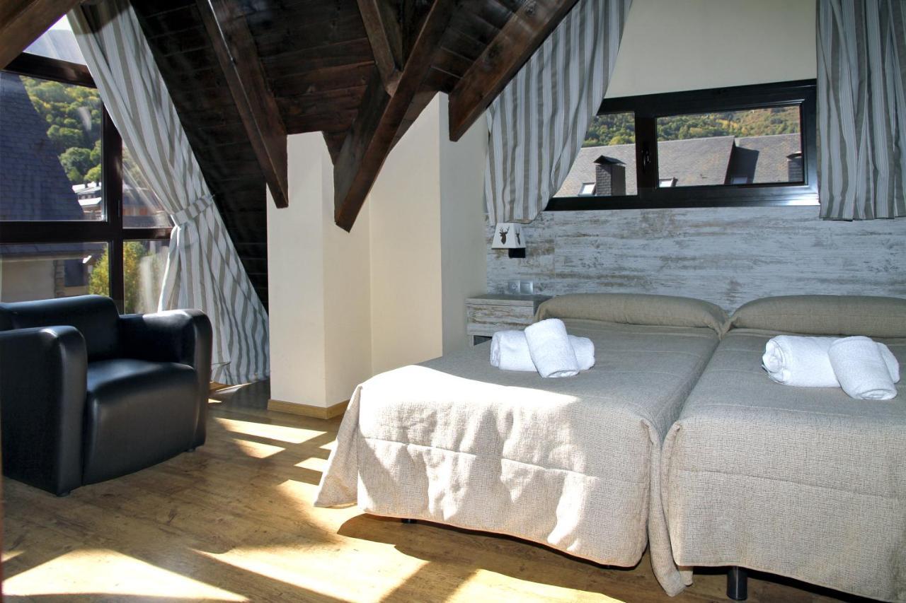 Aparthotel La Vall Blanca Vielha e Mijaran Exterior foto